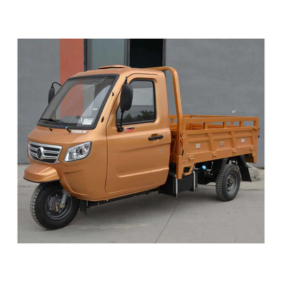 貨物輸送用三輪車 トリモトス・セラダス